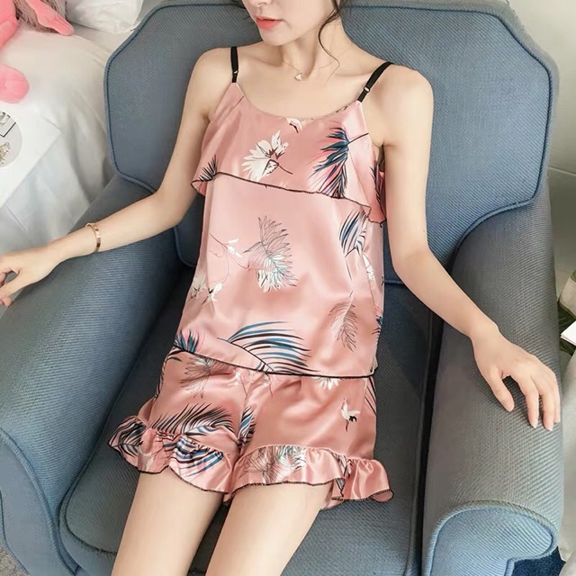 stelan baju tidur wanita /pakaian  tidur wanita satin sexy