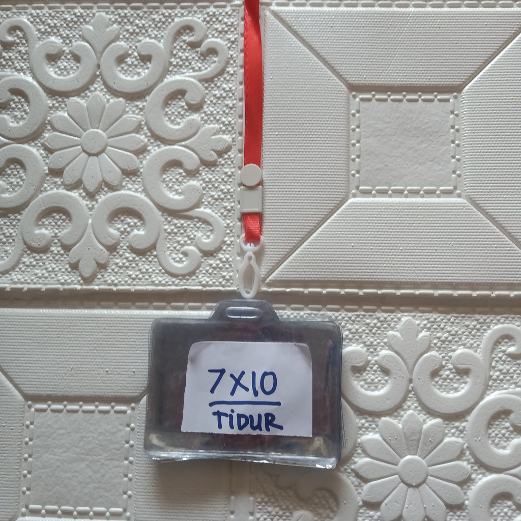 

paket tali 1cm kait plastik + plastik panitia 7x10 tidur isi 10pcs