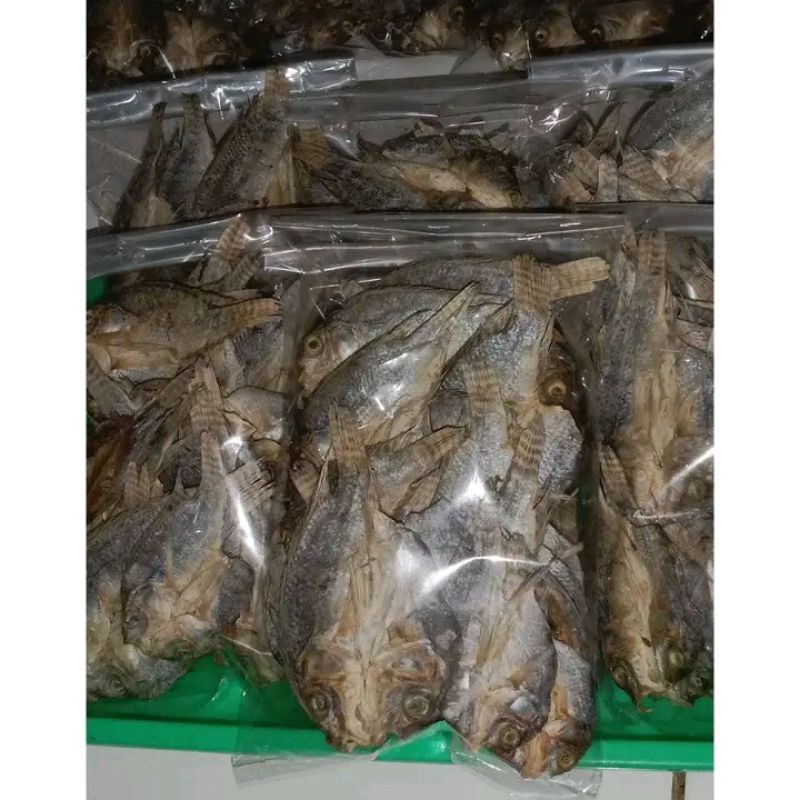 

ika asin mujaer 1kg lebih murah