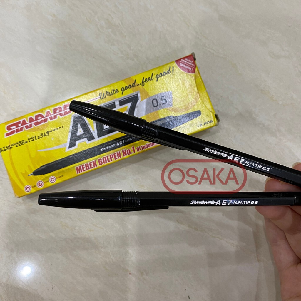 

Pulpen / Pen Standard Hitam AE-7