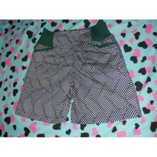 CELANA PENDEK KATUN STRECHT ANAK (MOTIF/POLOS) KATUN BISA MELAR