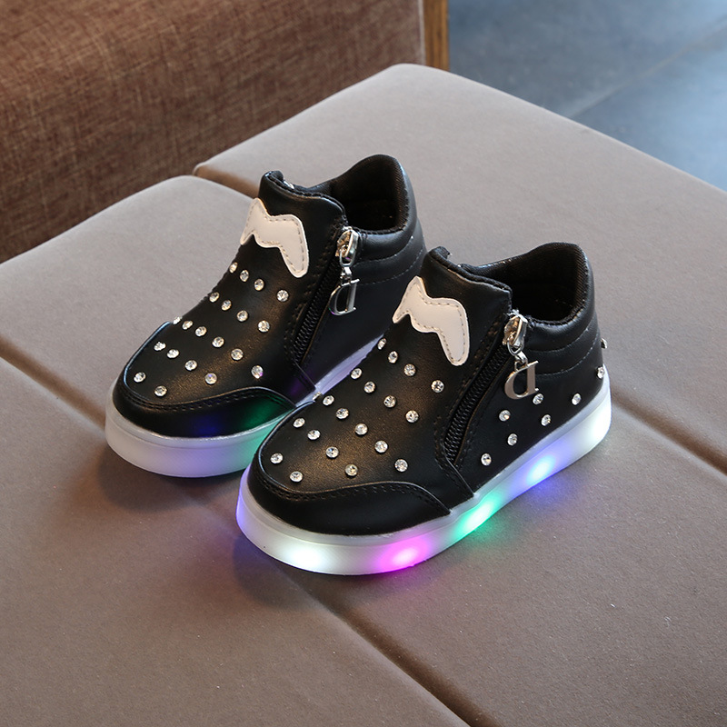 Sepatu Anak Perempuan LED Sneakers Import Boots