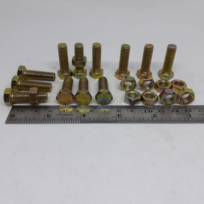 BAUT MUR M8X25 PANJANG 2,5CM /  BAUT MUR KUNING M8 X 25 KUNCI 12