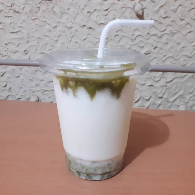 

Yoghurt Alpukat Homidrink