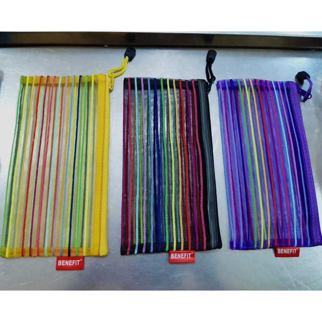 

Map Zipper Benefit 8001 A6 Pelangi