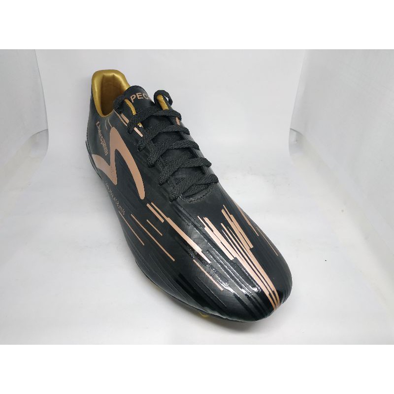 Sepatu Sepak Bola Specs