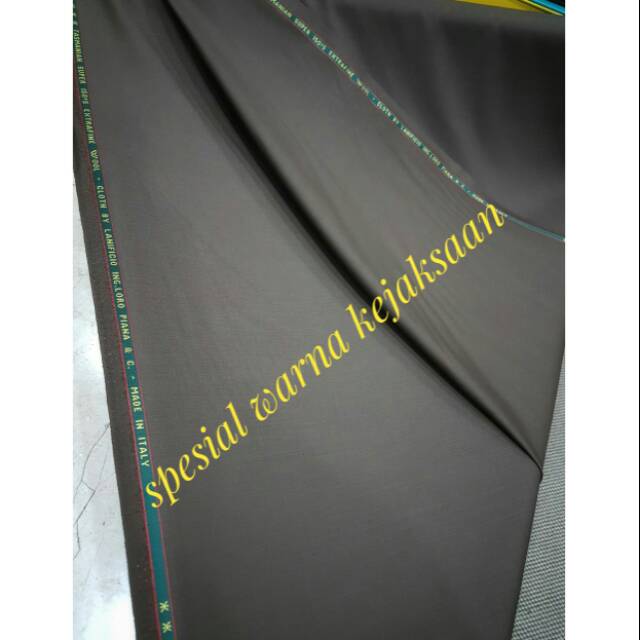 KAIN SEMI WOOL / KHUSUS SERAGAM KEJAKSAAN (Harga per 1/2