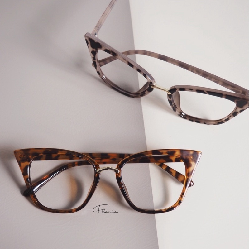 Flavia Eyewear - Kacamata Sassy Square Acetat (custom minus, photochromic, blueray, bluechromic dan photobrown)