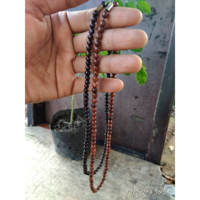 Kalung kayu kokka