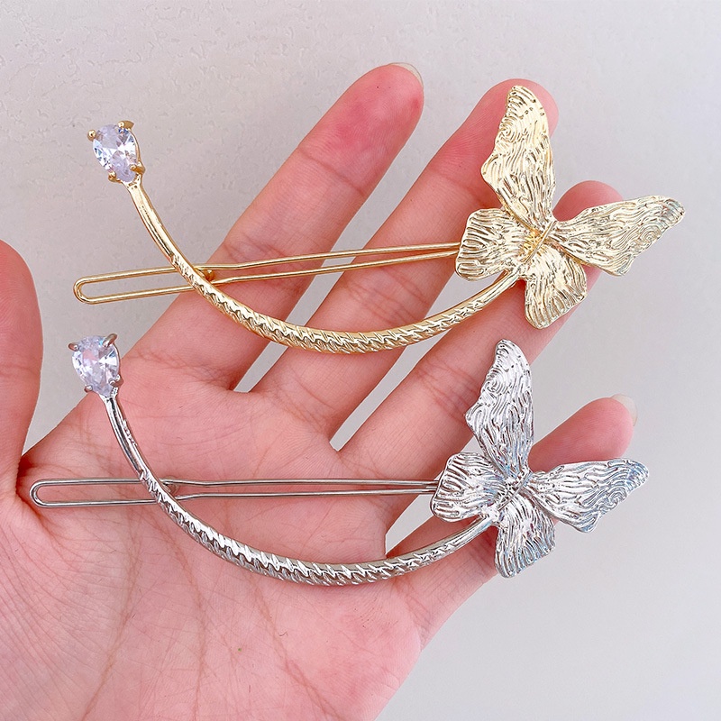 Jepit Rambut Model Butterfly Frog Shark Claw Bahan Metal Gaya Jepang Dan Korea Untuk Wanita