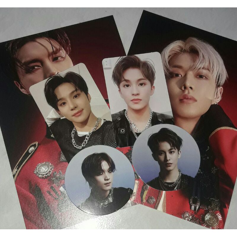 pc, circle card, postcard nct 127 final round 2nd player mark jungwoo haechan yuta johnny
