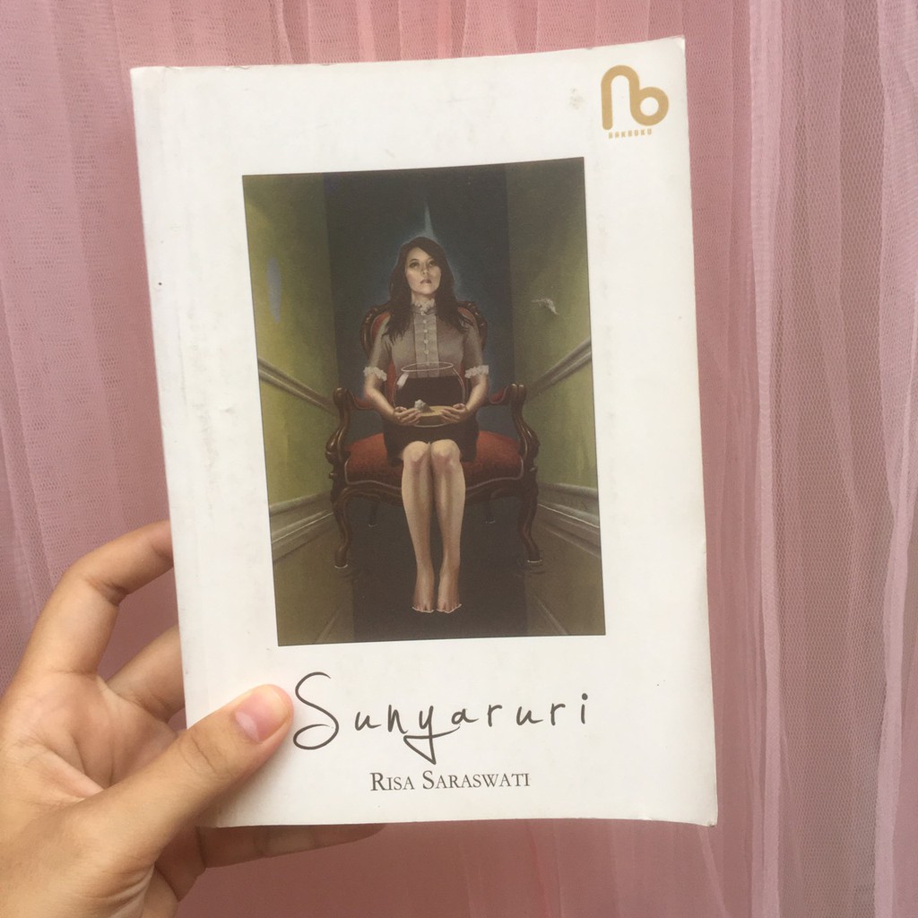 Novel Sunyaruri by Risa Saraswati