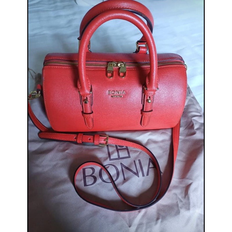 TERRJUAL  bonia speedy preloved