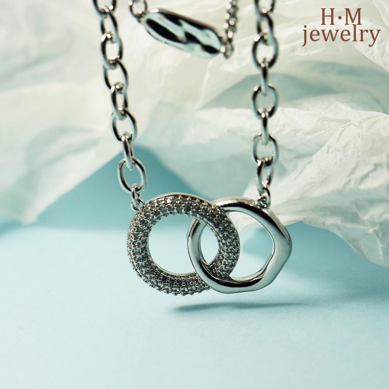 Kalung Rantai Dua Lapis Dengan Liontin Cincin Ganda Untuk Wanita