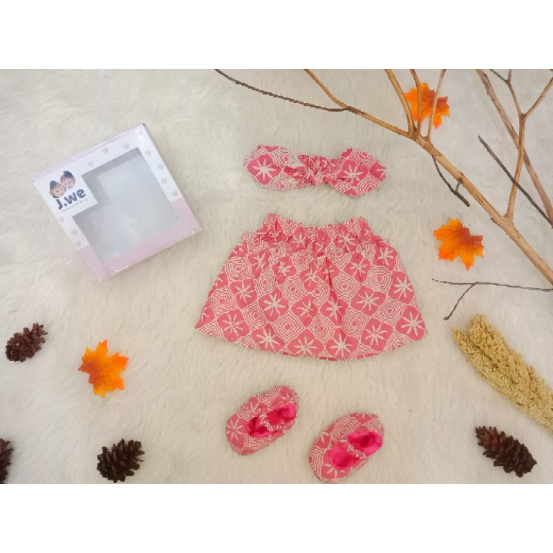 One Set Rok Batik anak - Batik anak