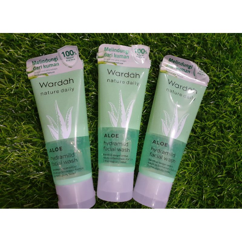 Wardah nature daily aloe hydramil facial wash beli 2 dapet 3