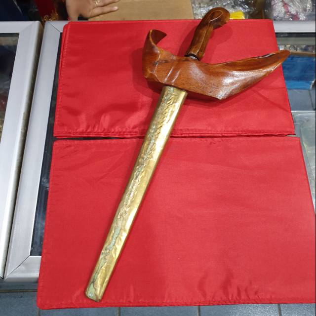 Keris Adat  Jawa Dewasa