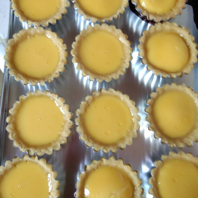 

Pie susu ( egg tart )