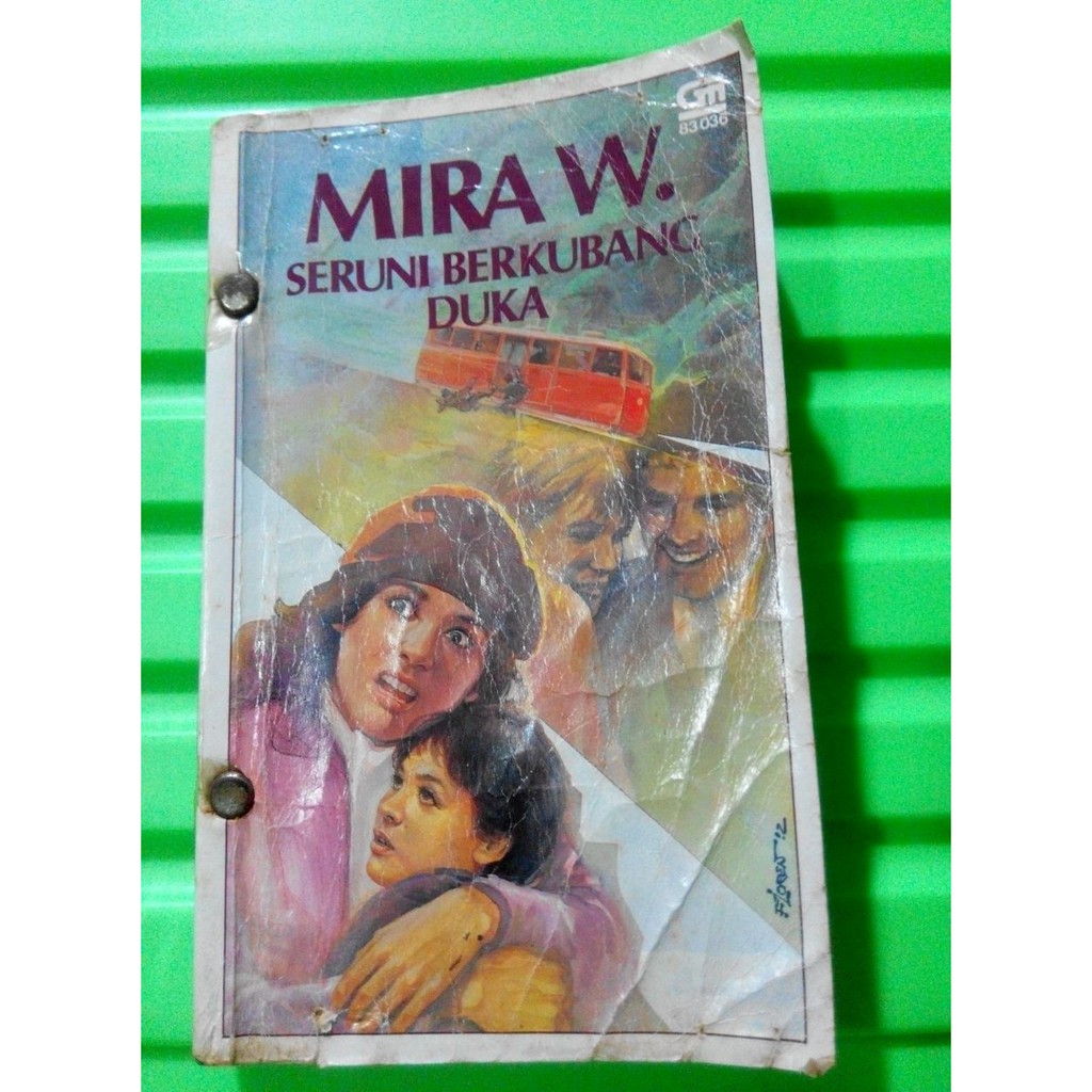 Mira W - Seruni Berkubang Duka