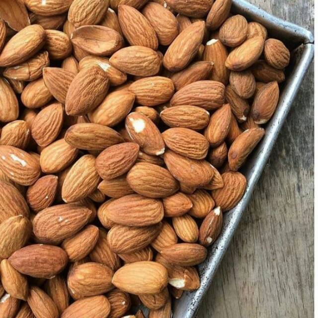 

Kacang almond 1kg