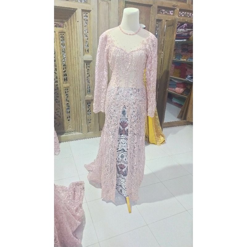 Kebaya pengantin