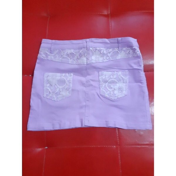 rok pendek wanita ungu
