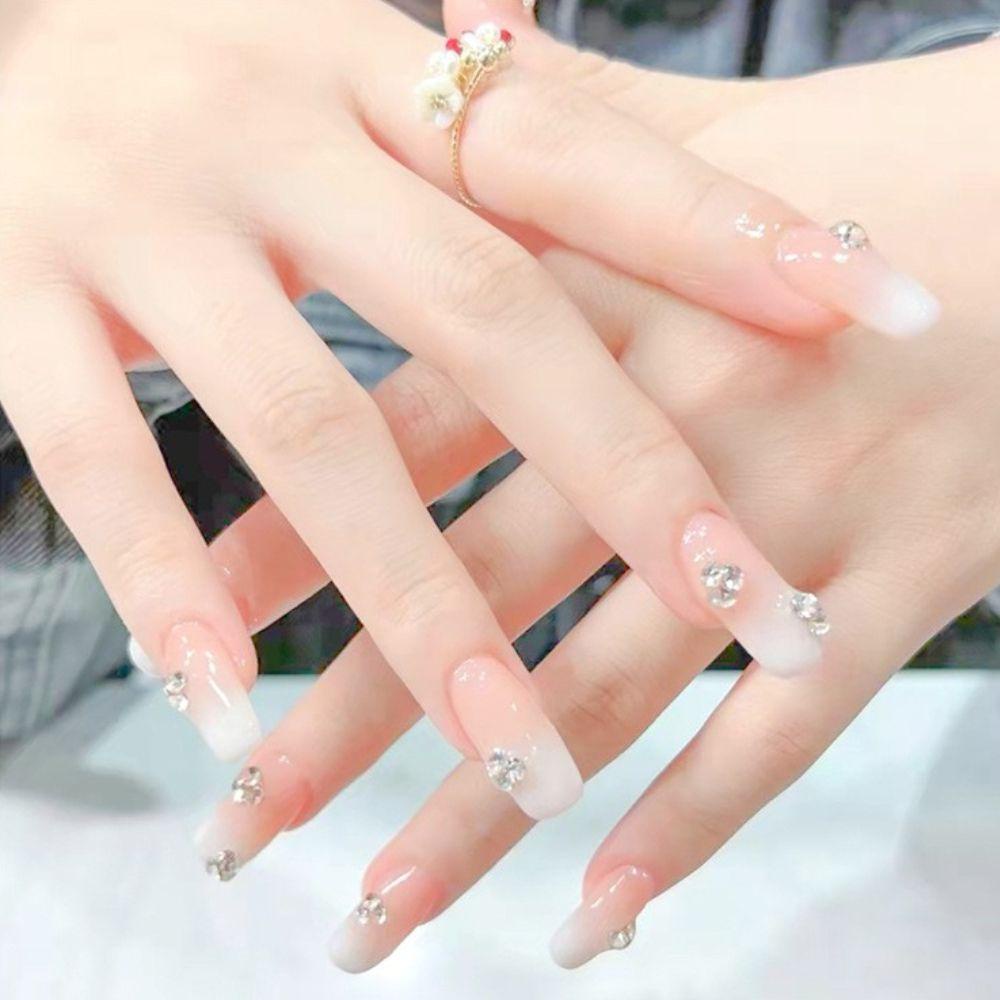 Agustina Nail Art Berlian Imitasi Cinta Hati Mewah Kuku Kecantikan Salon Kuku Menunjuk Bawah Manik-Manik Kristal Manicure Aksesoris