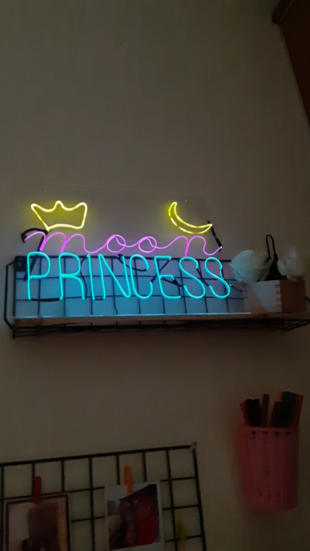 Etalase Tambah Warna Neon Sign/ Wire