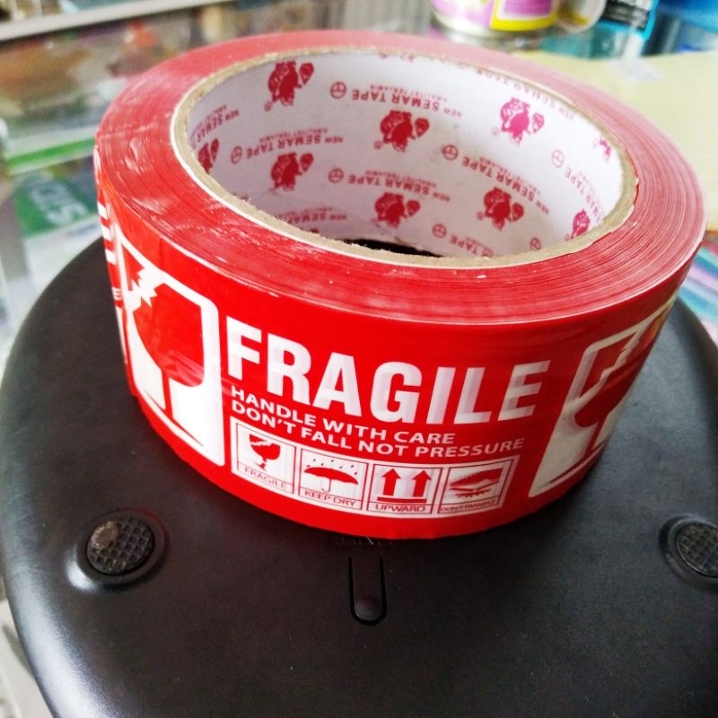 

Lakban Fragile semar