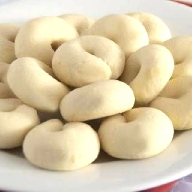 

Makanan Arab Ghoriba / kue lebaran / kue nastar / manis