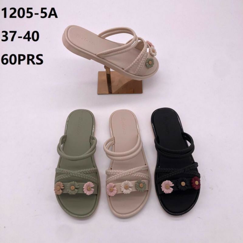 Sandal Wanita New Balance 1205-K5 Original Produk Sandal Jelly Grizella