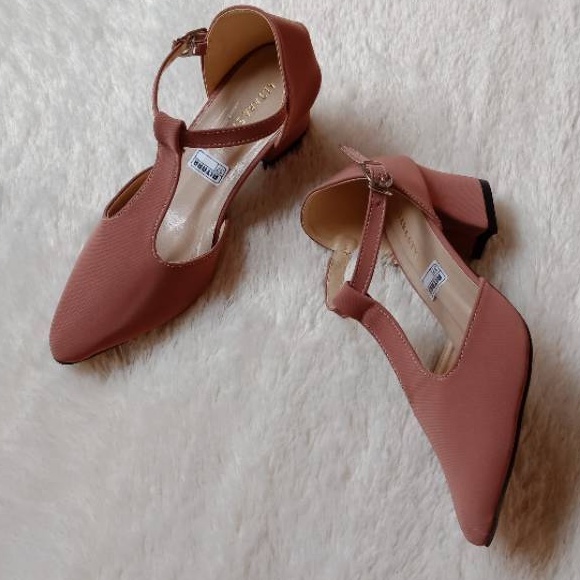 Abhia Pump Heels (IY-48) / Sepatu Hak Tahu / Heels Wanita / Sepatu Kerja Wanita