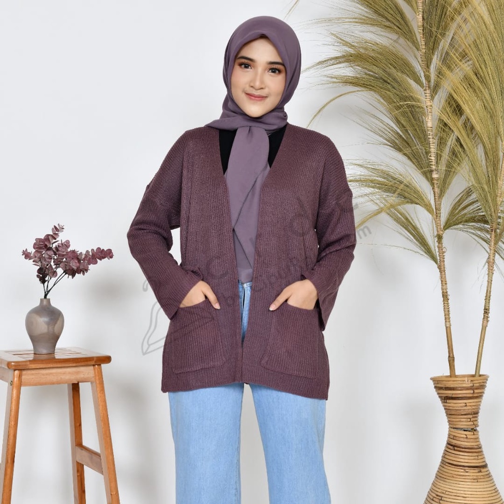 Simple Cardigan Ufa / Loccy / Loocy - CRDC by CiputRajut.com-Beaver