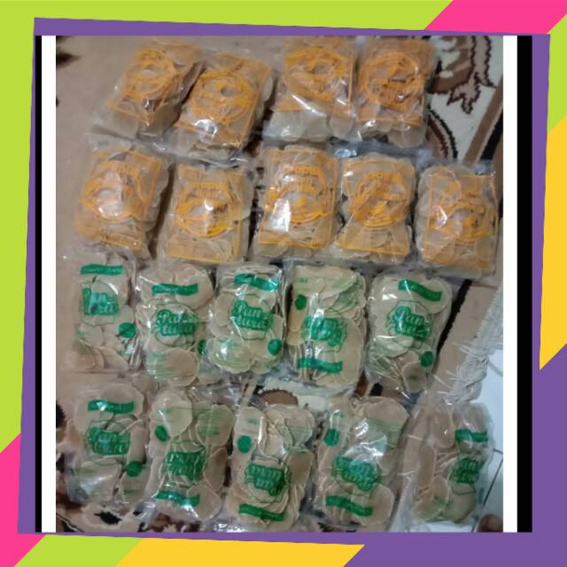 

Kerupuk mentah ikan pantura