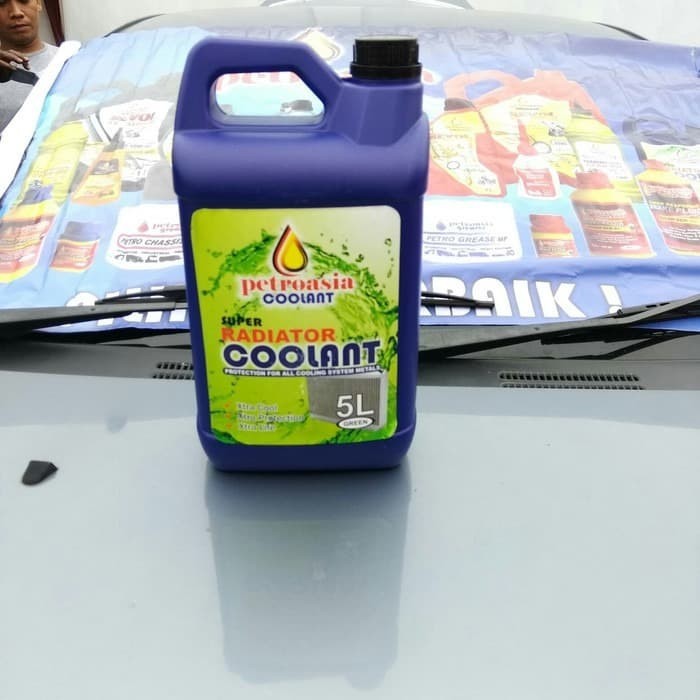 Air Raditor Mobil 5 LITER Anti Karat / Radiator Coolant PETROASIA 5L