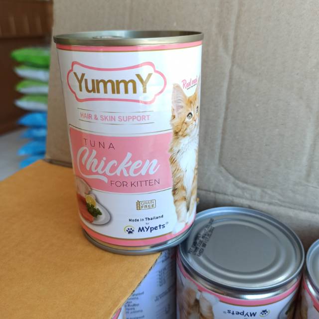 Yummy makanan kucing kaleng