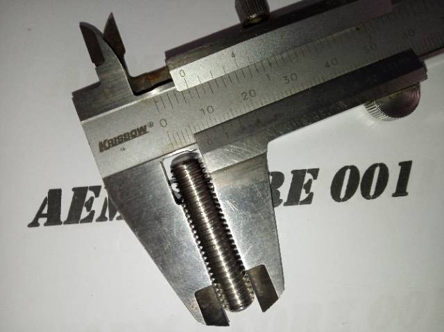 L tanam M8 x 35 (3.5cm) stainless 304