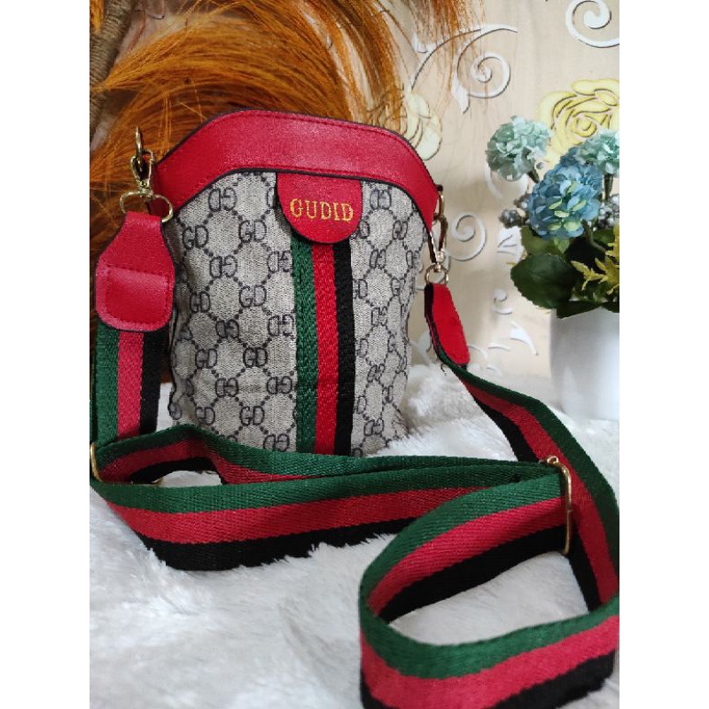 Sling Hp dan Tas Sling Tas Selempang ala Gucci Preloved