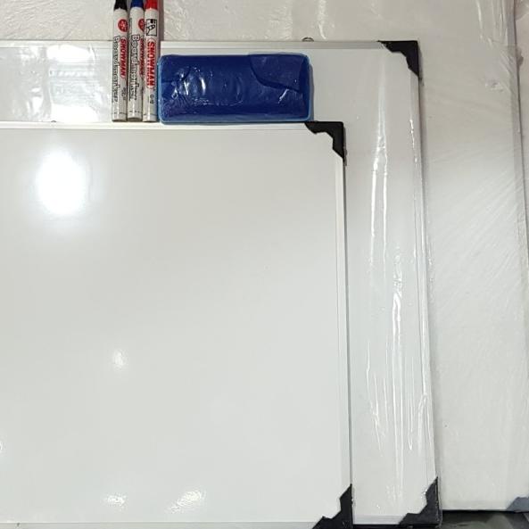 

✭ Papan Tulis Whiteboard dan Kapur Ukuran 60x80 ♢