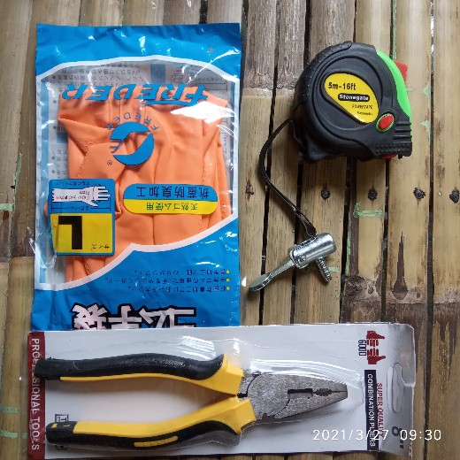 Sarung Tangan Latex Freder  (size L) / Sarung Tangan Cuci Piring Freder