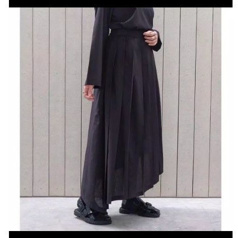 Rok asimetris/Rok lipat/Rok A line