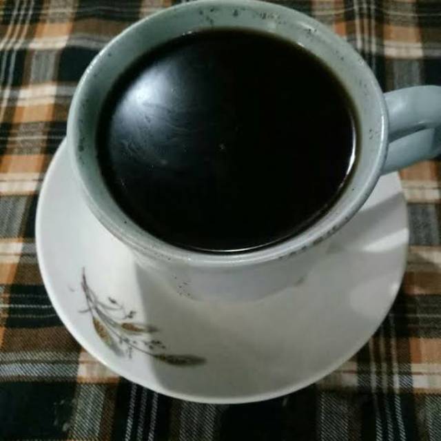 

bubuk kopi hitam gunung muria