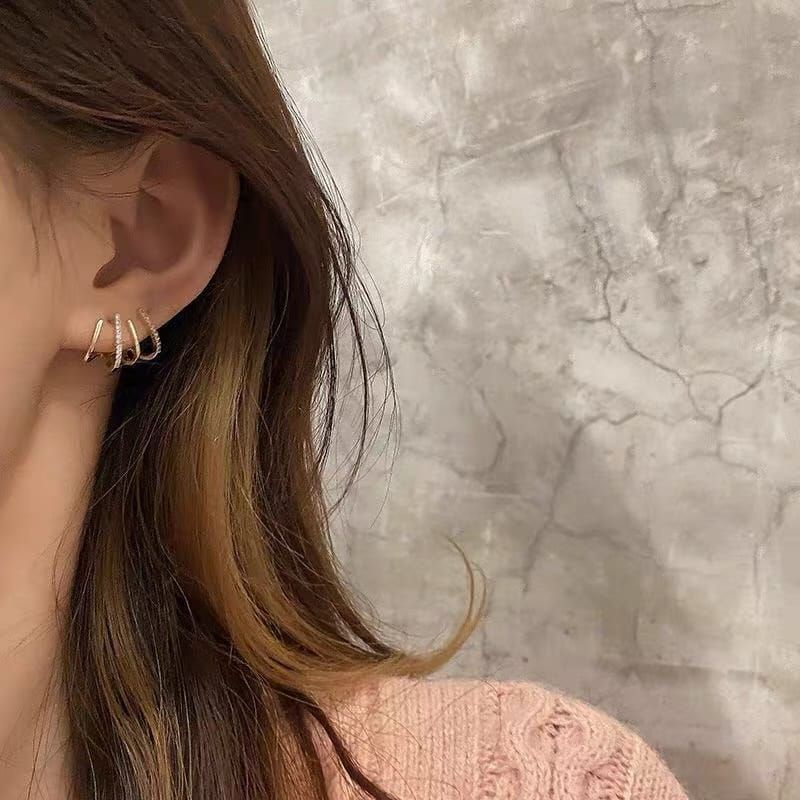 FerenHongXia Anting Tusuk bentuk Geometri Bahan Metal Hias Berlian Imitasi untuk wanita Gaya Korea