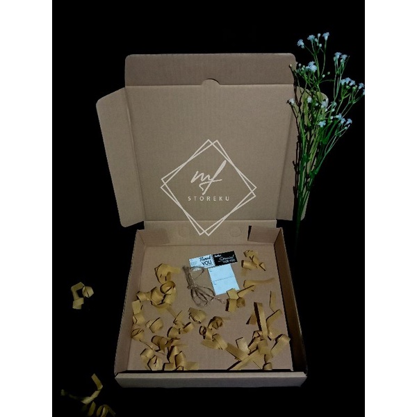 

Box Hampers Kosong / Box Packing Hampers