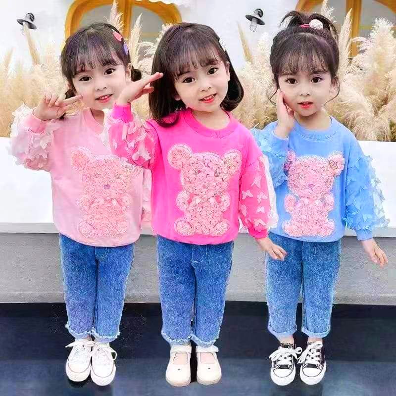 SETELAN CELANA JEANS ANAK PEREMPUAN IMPORT 1-5 TAHUN LENGAN PANJANG / SETELAN ANAK CEWEK IMPORT CELANA JEANS CUTBRAY MUTIARA + SWEATER LOVE BUNGA PITA