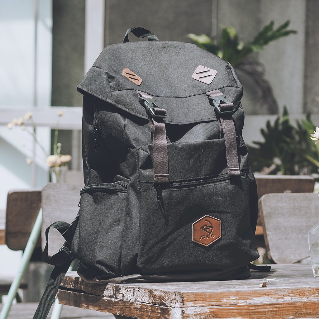 DENVER BLACK |ManNeedMe x ARCIO| Tas Ransel Pria Backpack Pria Tas Punggung Pria Wanita ORIGINAL