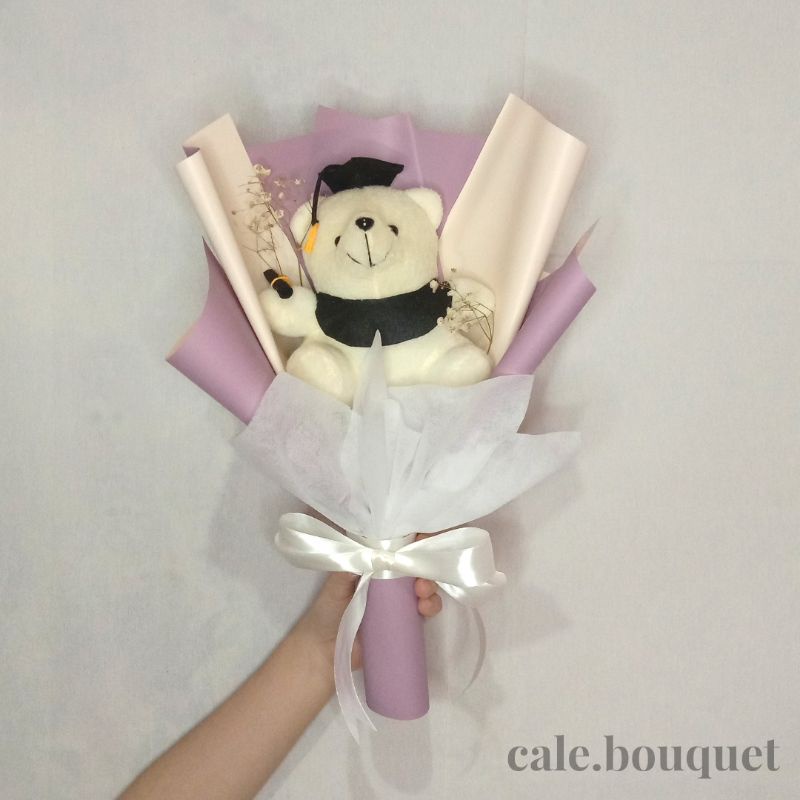 

buket boneka wisuda | buket boneka termurahh | hadiah wisuda | buket custom murah