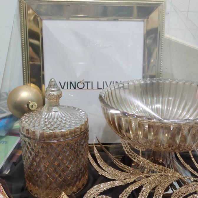 

HAMPERS VINOTTI LIVING/HANTARAN /KADO LEBARAN/PARCEL DFHD3215SE