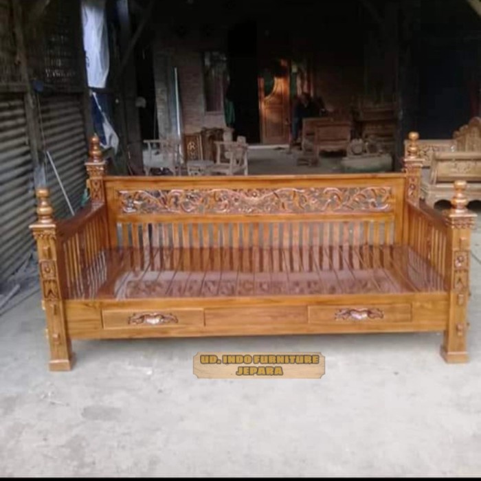 Kursi ukir klasik kursi bangku bale bale panjang kayu jati