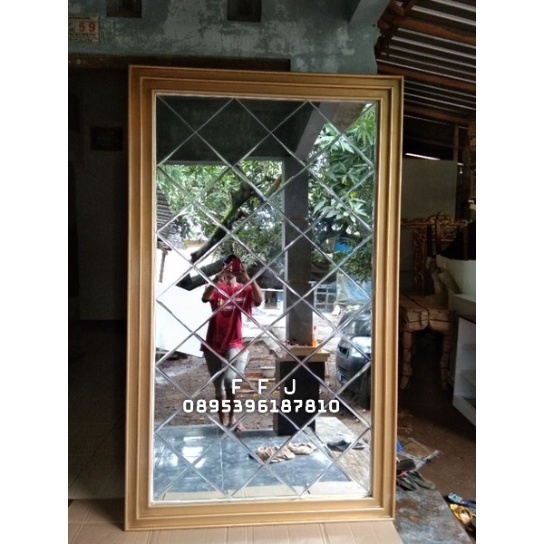 frame kaca bevel silang gold cermin hias dinding minimalis modern